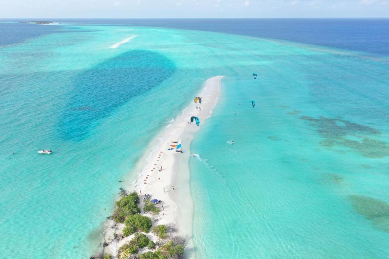 Summer Vibes Beach Front Rasdhoo Экстерьер фото