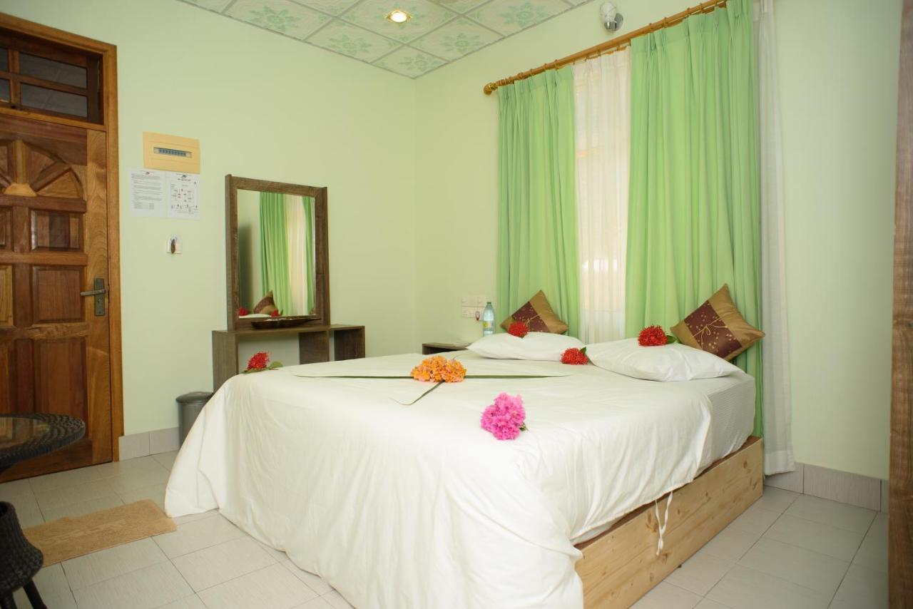 Summer Vibes Beach Front Rasdhoo Экстерьер фото
